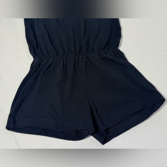 The Children’s Place Smocked Romper One Piece Shorts Black Ruffle Girls 4T - Picture 4 of 10